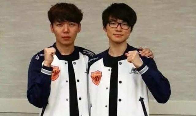 不断完善自 不断完善自