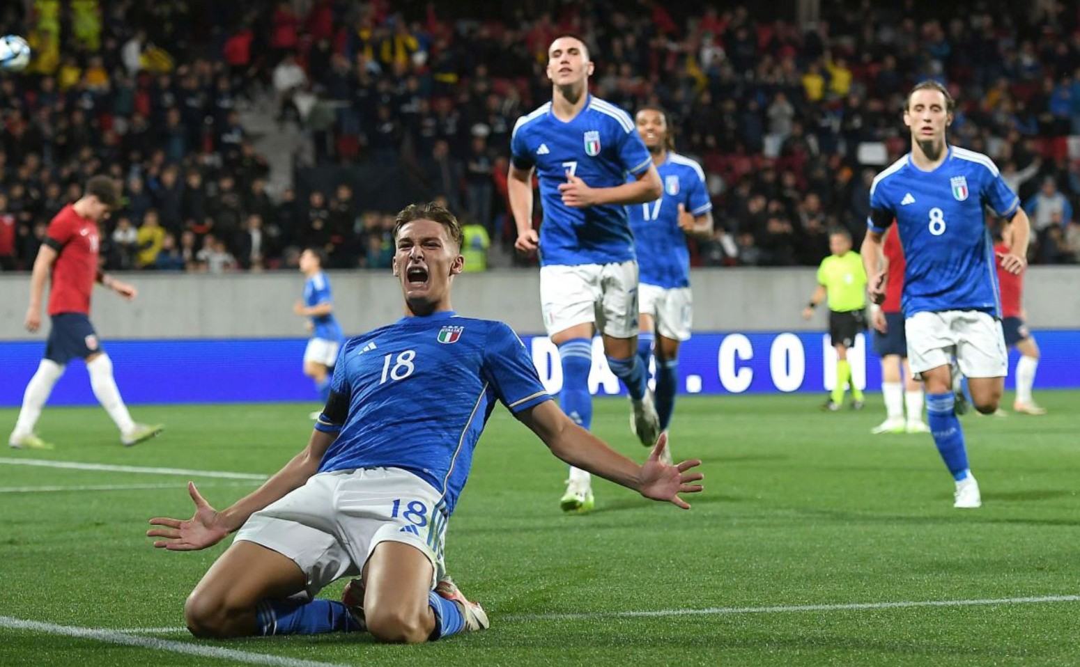 相信自己 相信自己